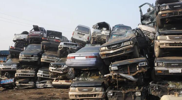 报废车回收多少钱一辆? 报废车回收多少钱一辆?